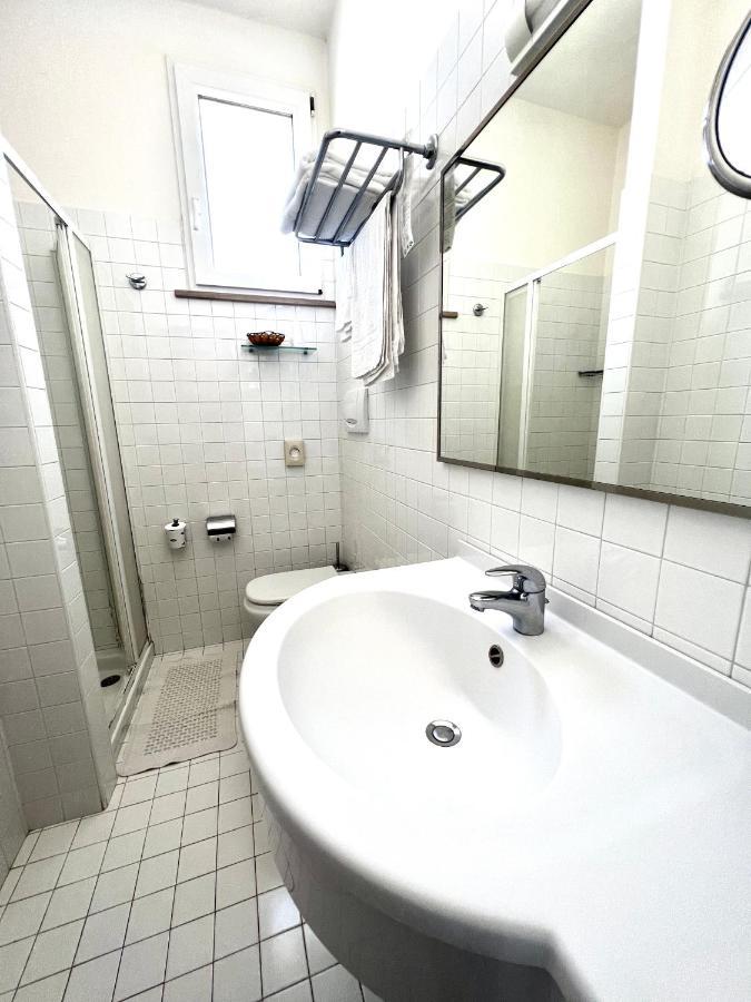 Hotel B&B Montecarlo Milano Marittima Esterno foto