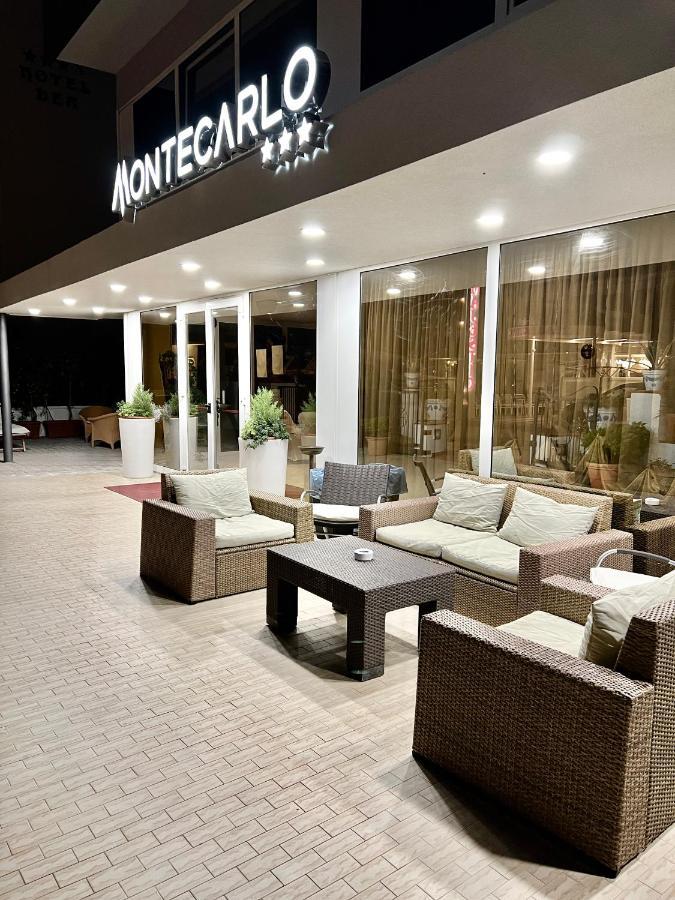 Hotel B&B Montecarlo Milano Marittima Esterno foto