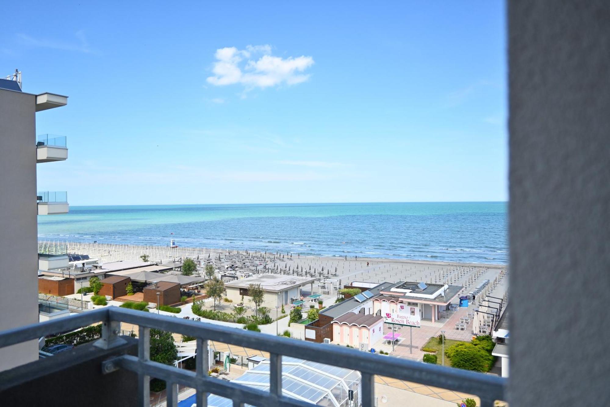 Hotel B&B Montecarlo Milano Marittima Esterno foto